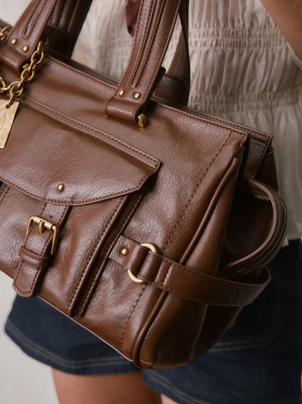 Marron fauve - Sac à main à boucle Charm