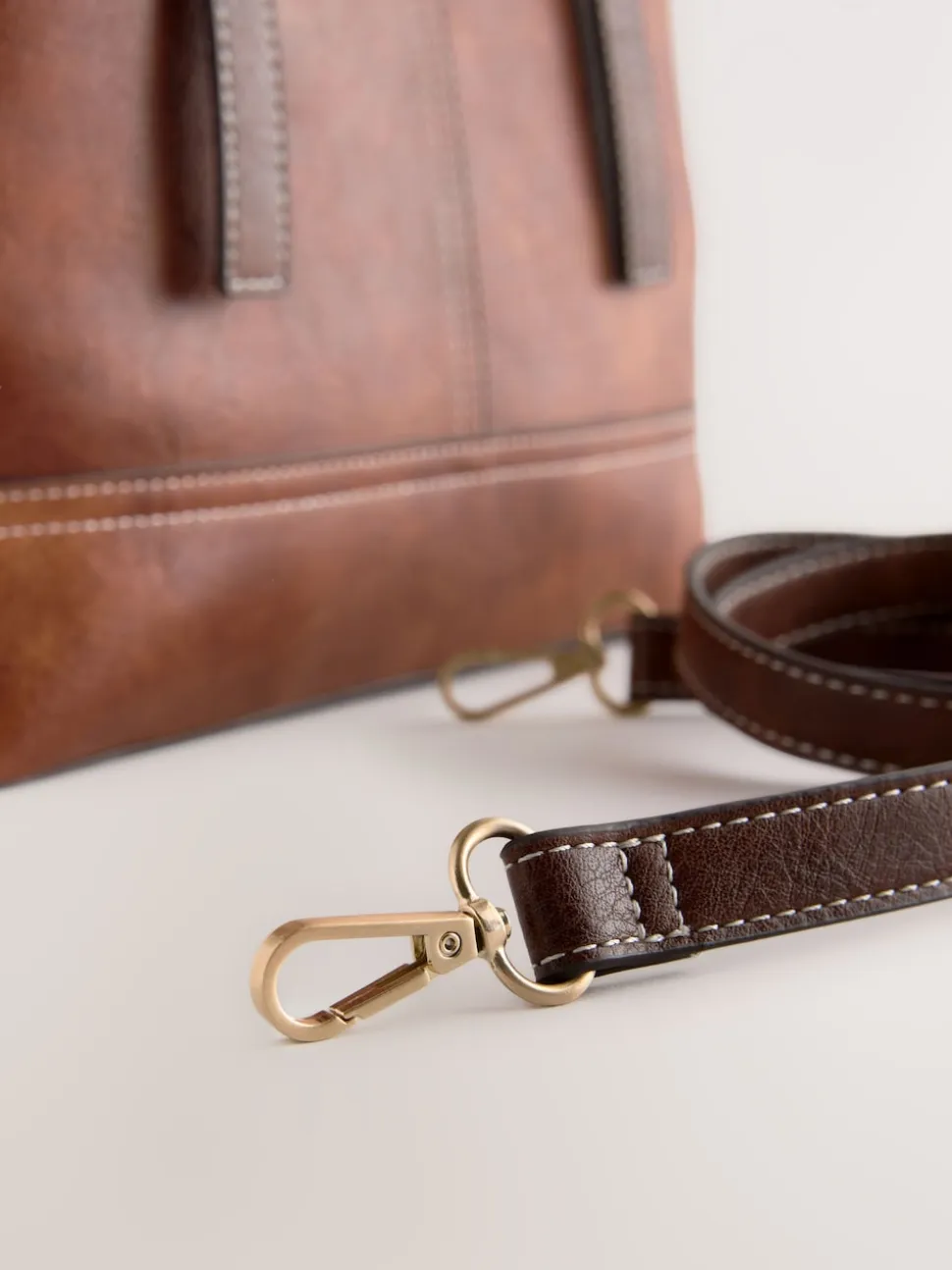 Marron fauve - Sac à main avec boucle