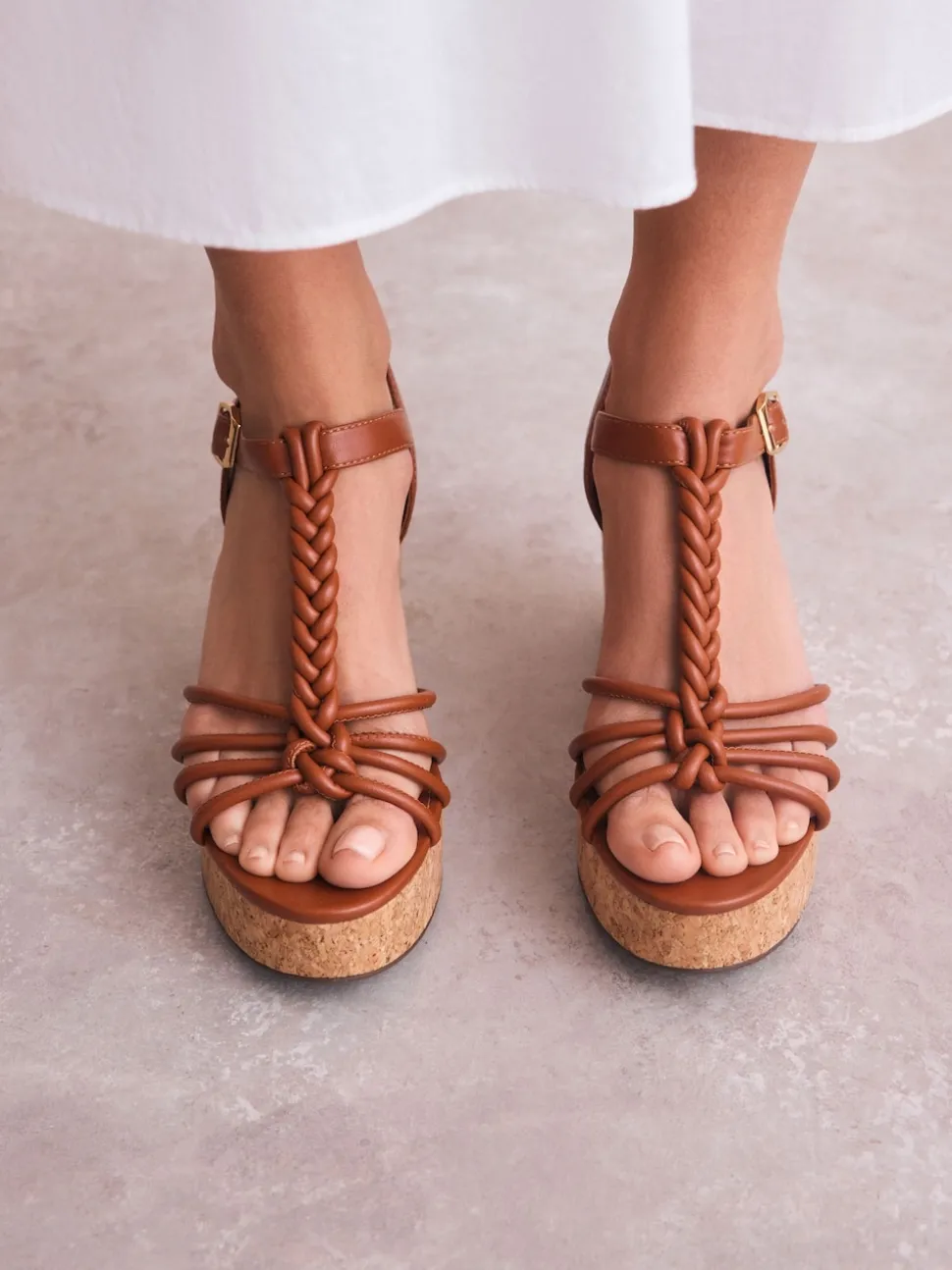 Marron fauve - Talons compensés à lanières tressées Forever Comfort®