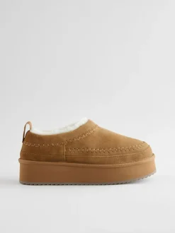 Marron noisette - Chaussures à enfiler douillettes en cuir doublées de Borg