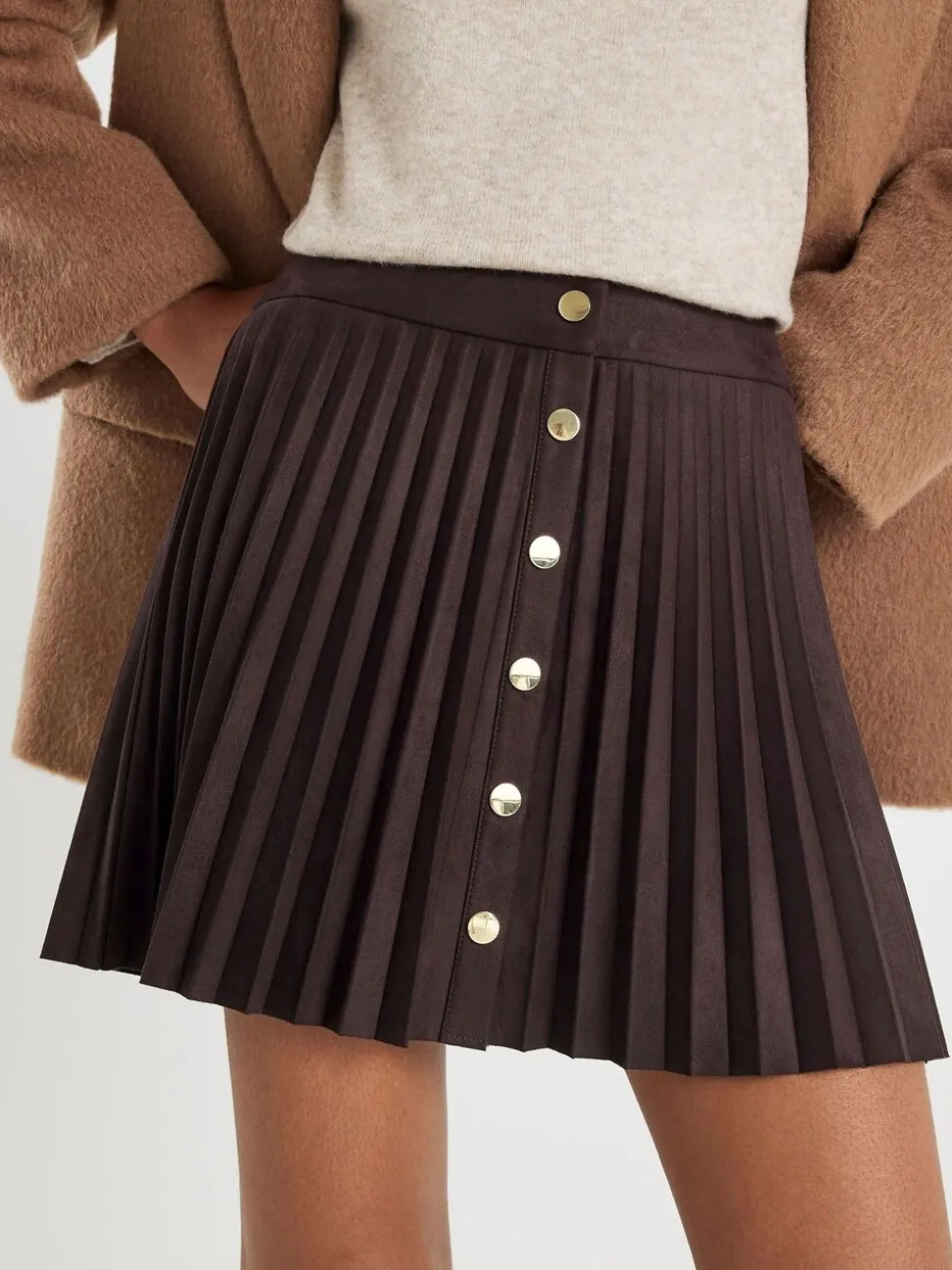 Mini-jupe plissée River Island en suédine à boutons