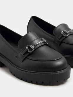Mocassins Yours Curve coupe large avec détails métalliques