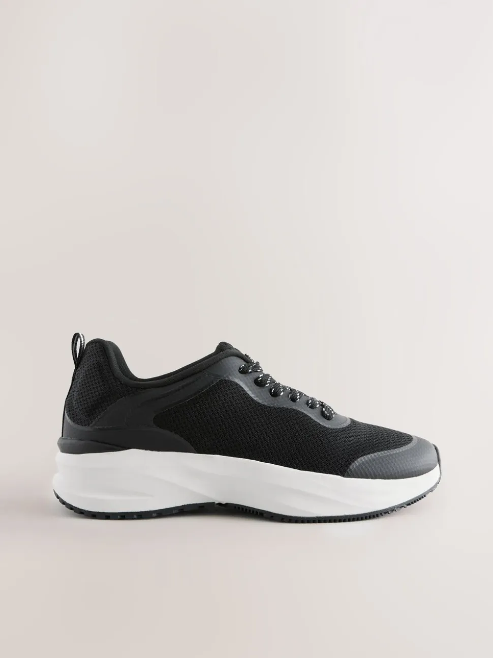 monochrome - Baskets de sport à semelle épaisse Forever Comfort®