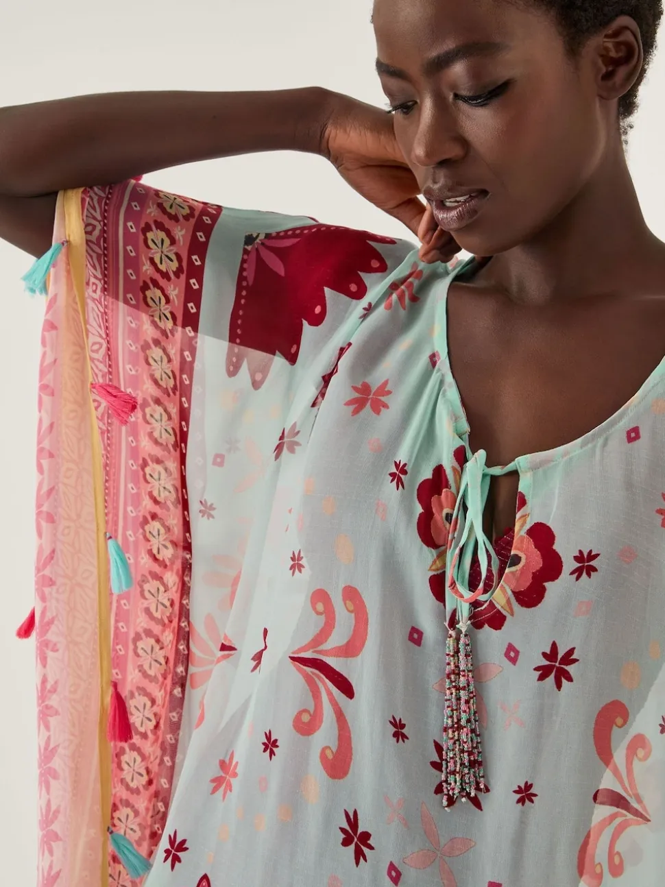 Monsoon Court caftan fleuri Abbie