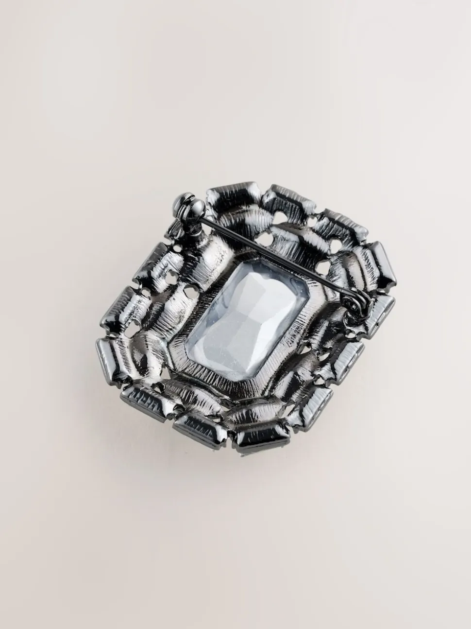 Métal de canon - Broche à bijoux scintillants