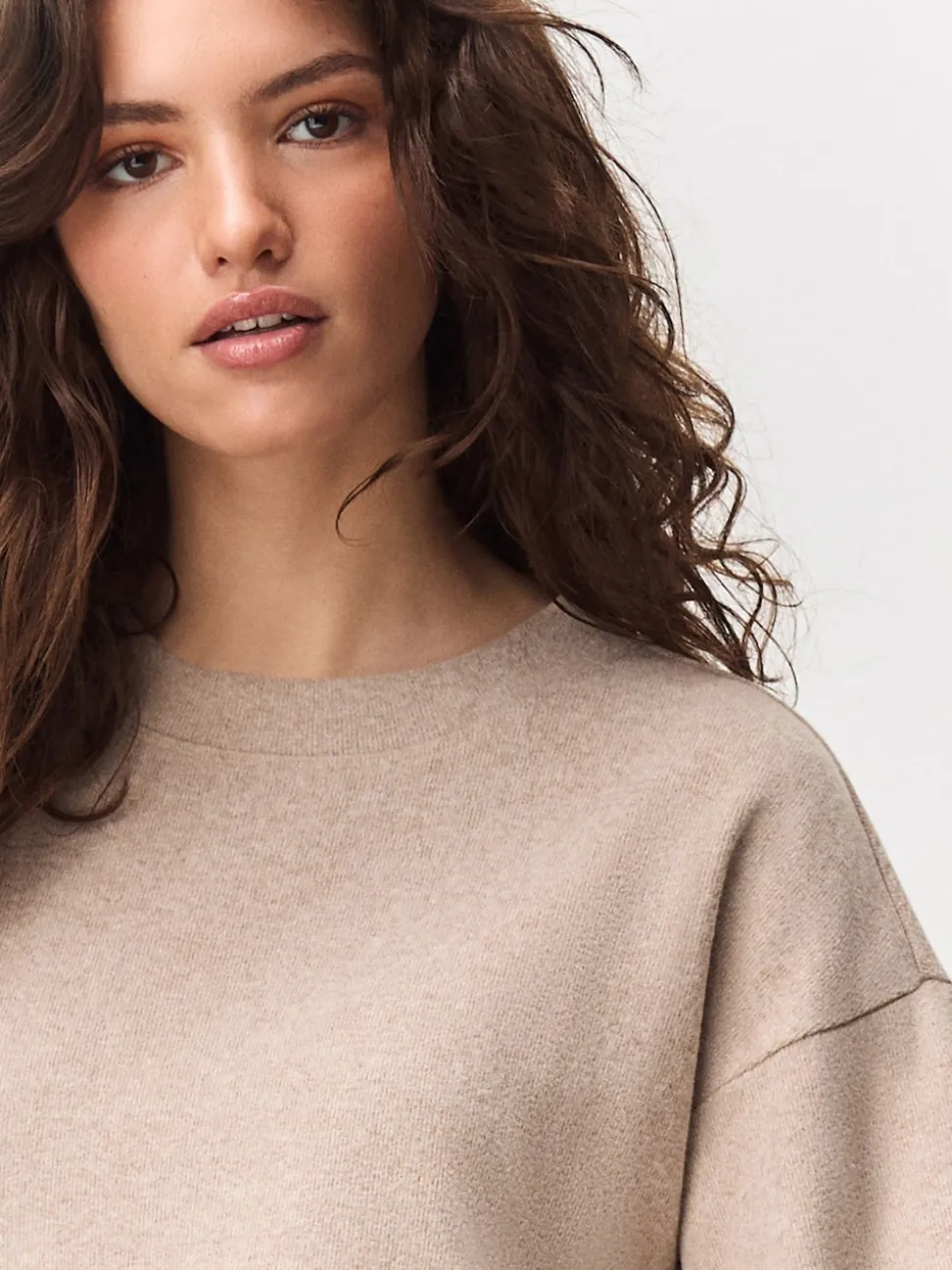 neutre - Jupe en dentelle pull 2en -1 douce