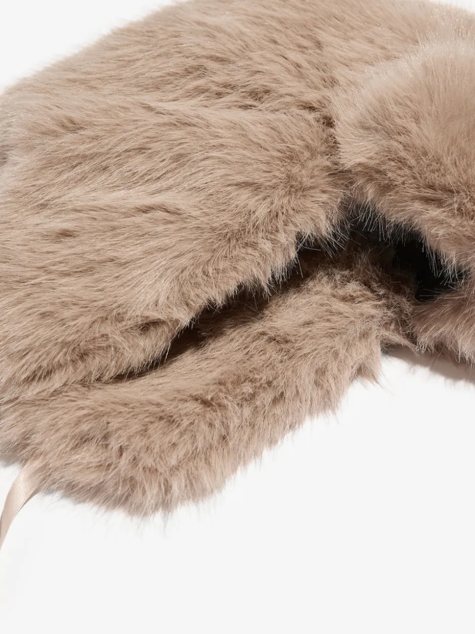 neutre - Lipsy Chapeau de trappeur en fausse fourrure avec pompons