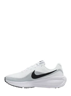 Nike baskets de course sur route Revolution 8 Coupe large