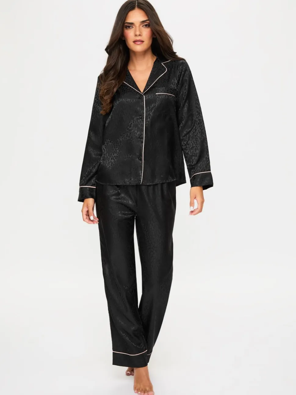Noir - Ann Summers Pyjamas long en Satin Signature Ensemble