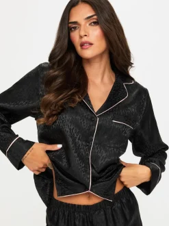 Noir - Ann Summers Pyjamas long en Satin Signature Ensemble