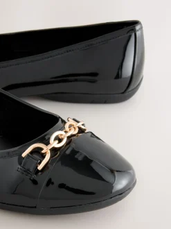 Noir - Ballerines plates Forever Comfort® avec chaîne