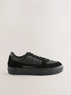 Noir - Baskets à lacets en cuir à panneaux épais