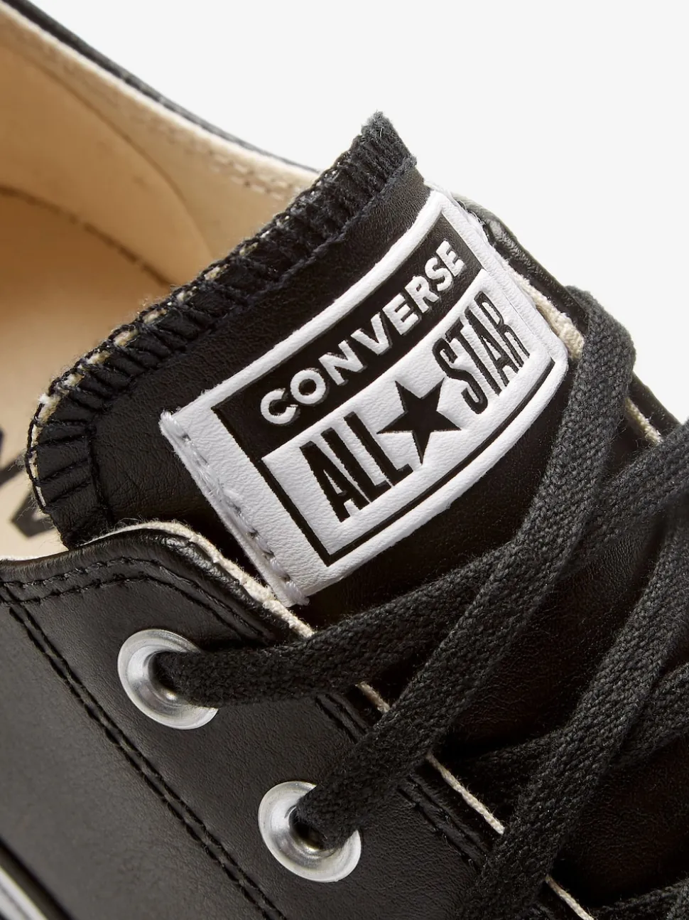 Noir - Baskets Converse Platform Lift Chuck Ox en cuir