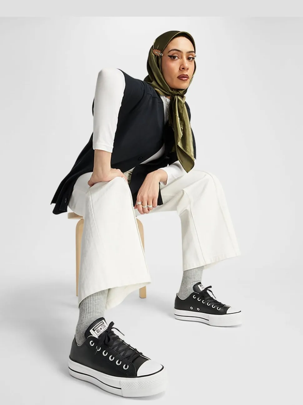 Noir - Baskets Converse Platform Lift Chuck Ox en cuir