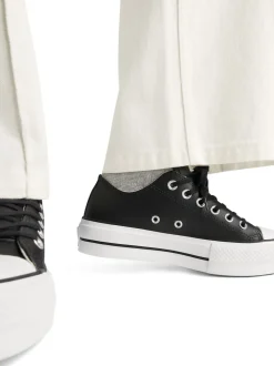 Noir - Baskets Converse Platform Lift Chuck Ox en cuir