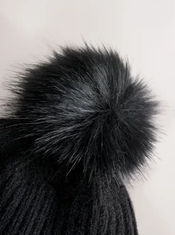 Noir - Bonnet à pompon en maille côtelée