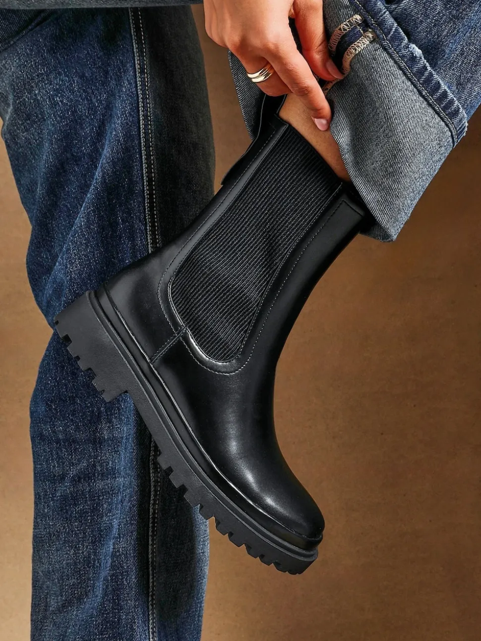 Noir - Bottes Chelsea Linzi Command à semelle épaisse
