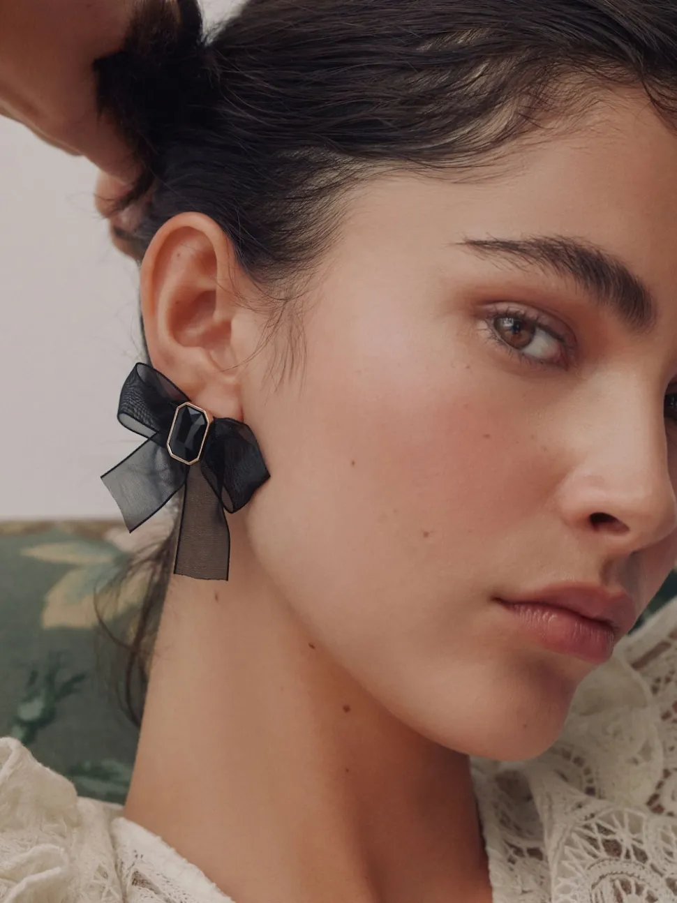 Noir - Boucles d’oreilles à nœud en organza