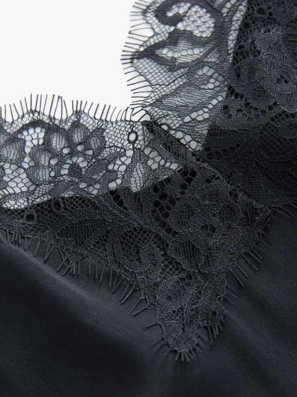 Noir - Caraco à bretelles et bordures Dentelle