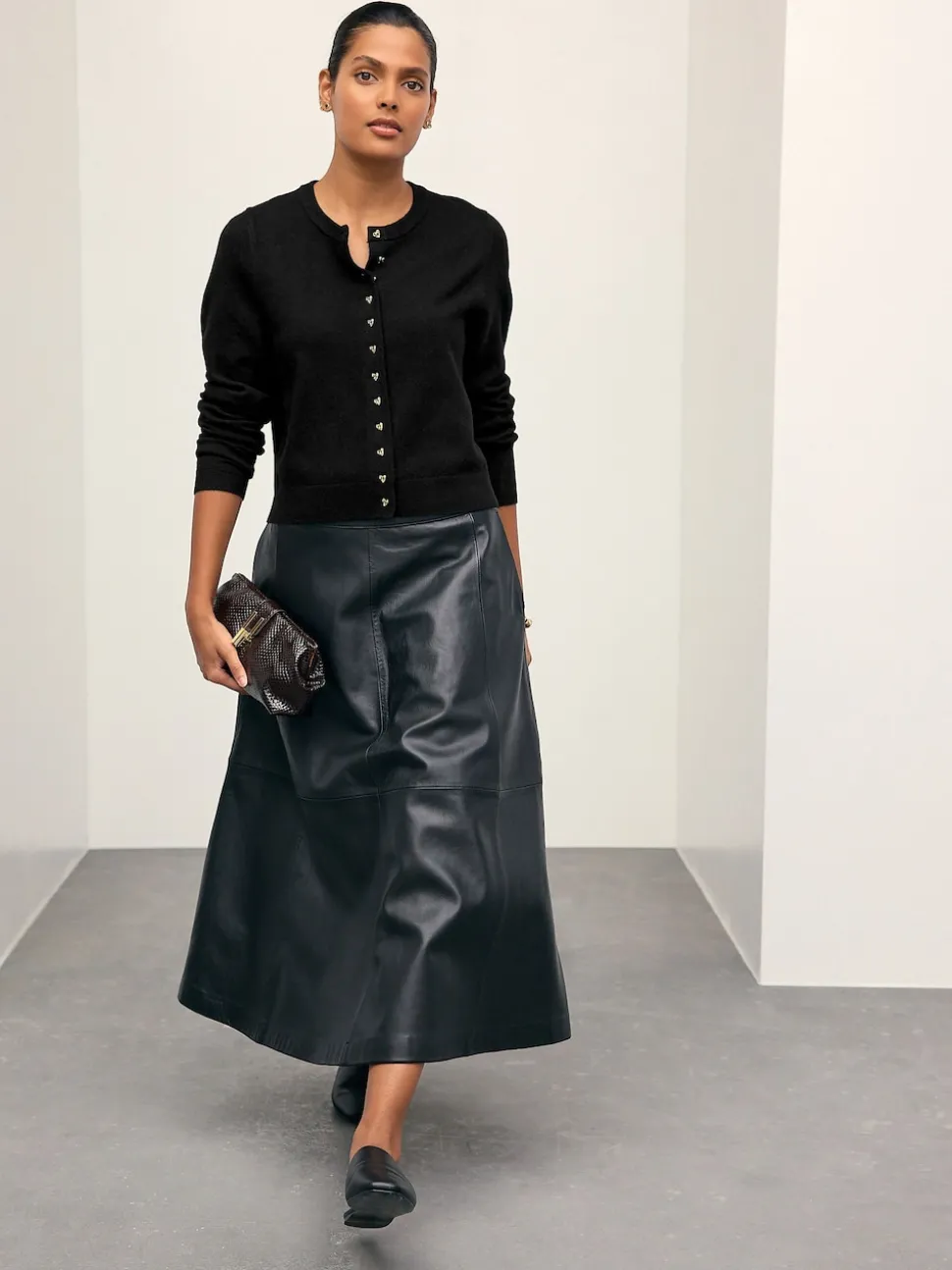 Noir - Cardigan ajusté ultra-doux à col rond en laine