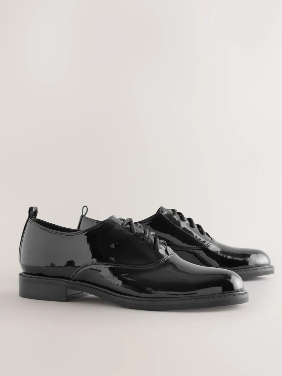 Noir - Chaussures à lacets Forever Comfort® vernies à bout en amande