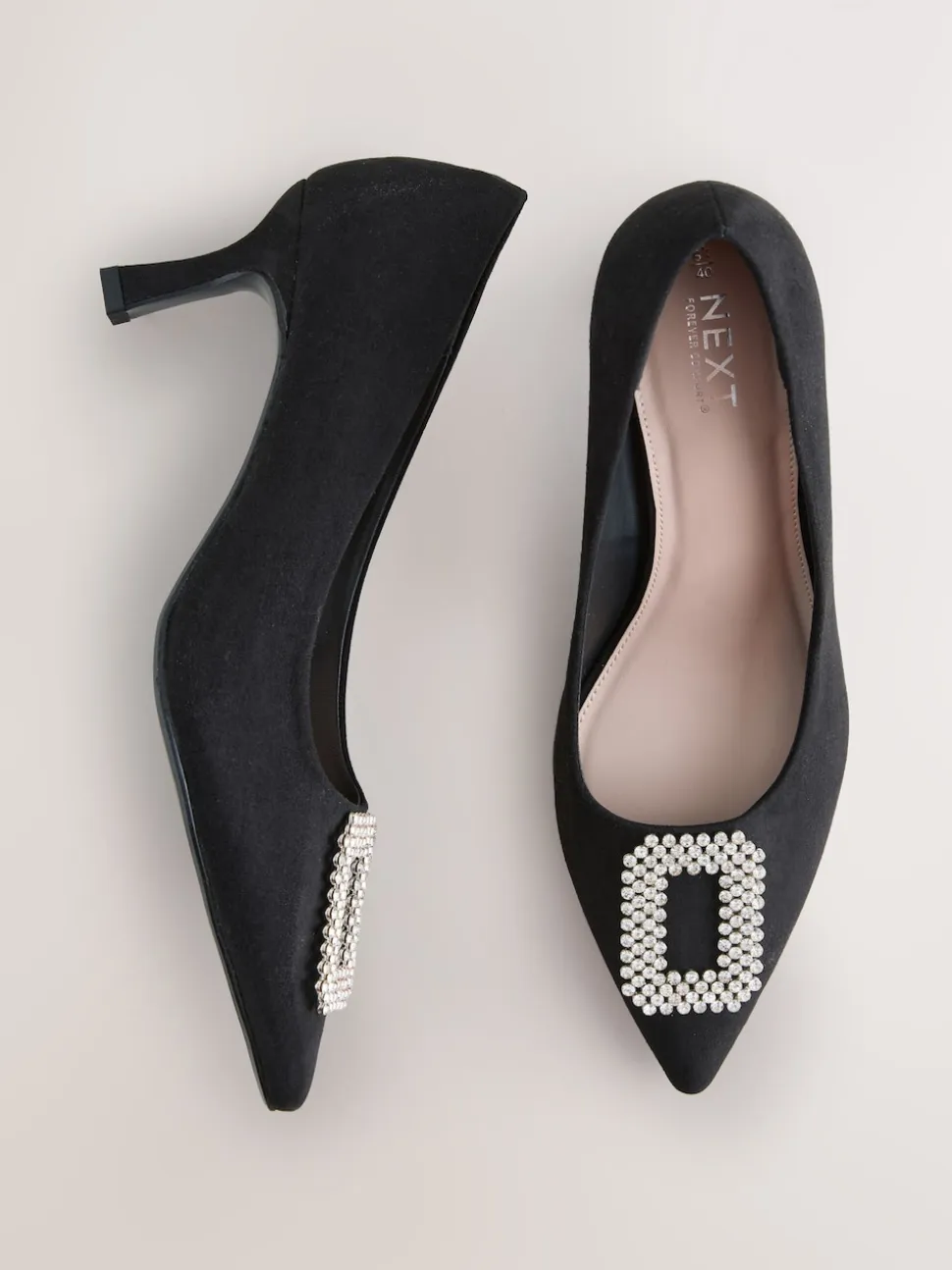 Noir - Chaussures à talons pointus Forever Comfort avec bijoux