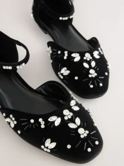 Noir - Chaussures Forever Comfort® en velours avec ornements à bout fermé