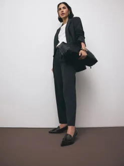 Noir - Cuir haut de gamme avec mocassins à talons à glands Motionflex à bout pointu