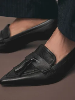 Noir - Cuir haut de gamme avec mocassins à talons à glands Motionflex à bout pointu