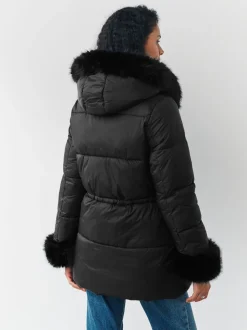 Noir - Doudounes courtes avec capuche et poignets bordés de fausse fourrure