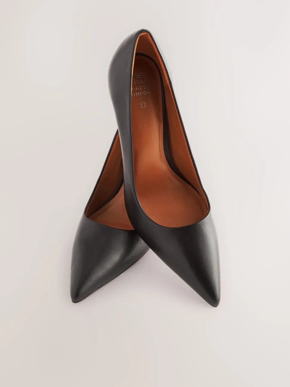 Noir - Escarpins en cuir à bout pointu