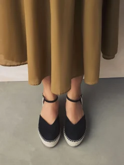 Noir - Espadrilles à plateforme fermée et à bout compensé