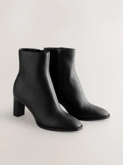Noir - Forever Comfort® Block Heeled Ankle Bottes