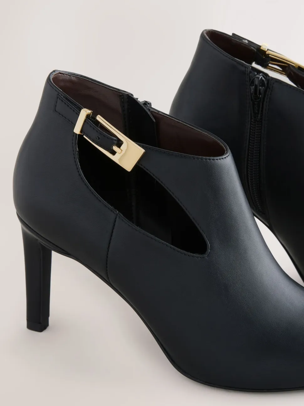 Noir - Forever Comfort® Open Side Shoe Boots