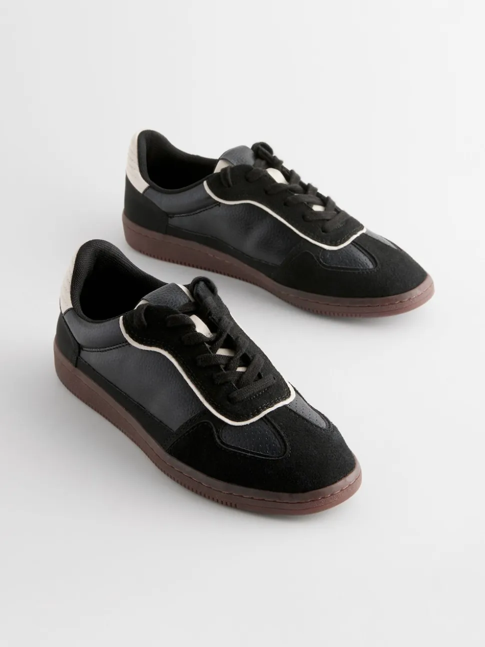 Noir - Formateurs lacets