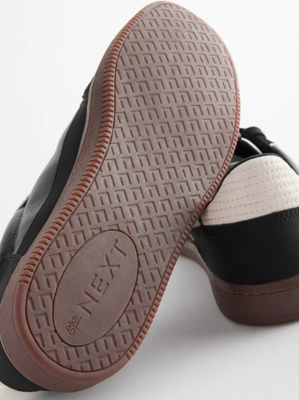 Noir - Formateurs lacets