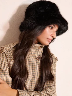 Noir - Friends Like These Chapeau en fausse fourrure