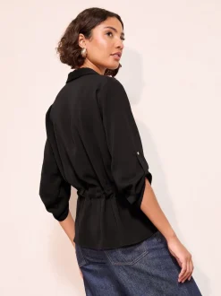 Noir - Friends Like These chemise de style utilitaire à nouer à la taille