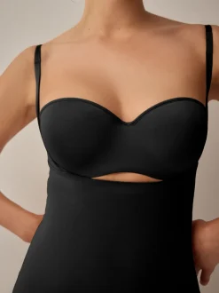 Noir - Gainant à contrôle moyen en coton haut de gamme Wear Your Own Bra Slip