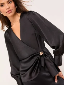 Noir - Haut cache-cœur Lipsy Satin hardware
