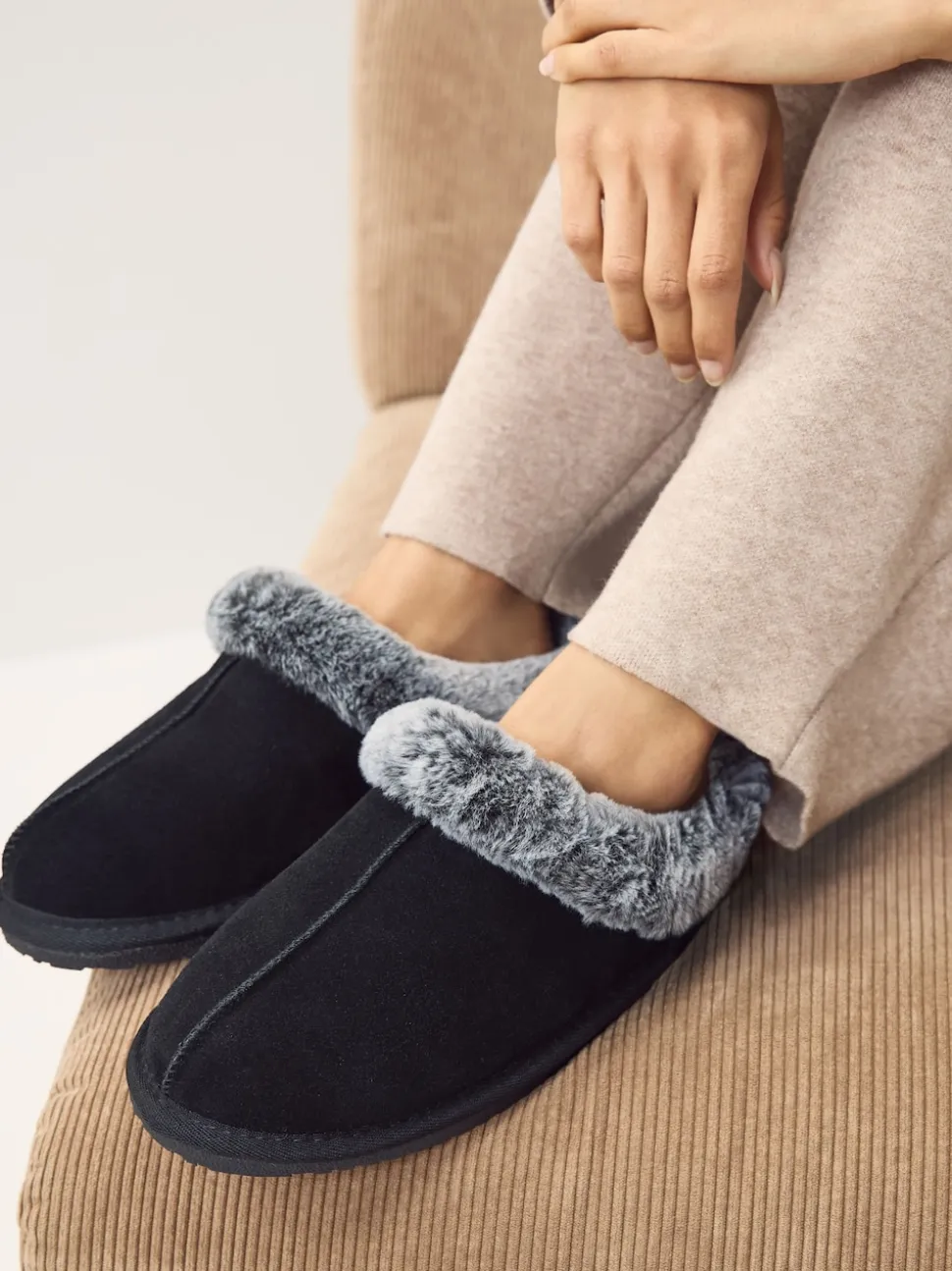 Noir - Hush Puppies Amara Chaussons d'hiver doublés de fausse fourrure