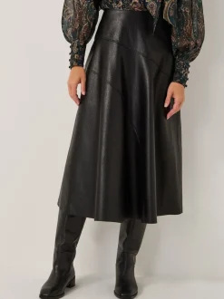 Noir - Jupe mi-longue Monsoon Marnie en similicuir