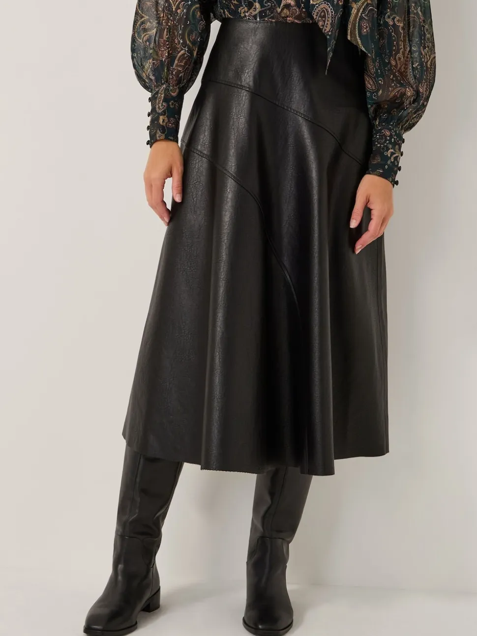 Noir - Jupe mi-longue Monsoon Marnie en similicuir