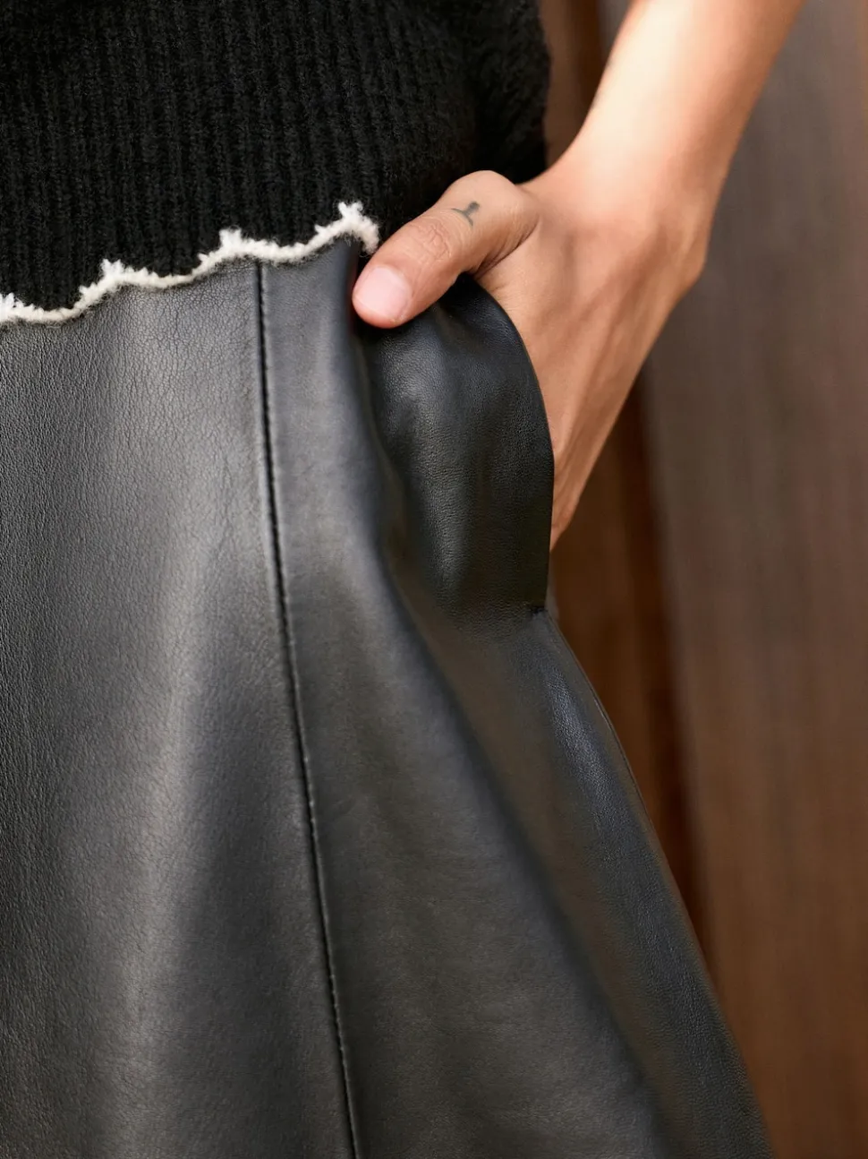 Noir - Jupe N. Premium en cuir véritable
