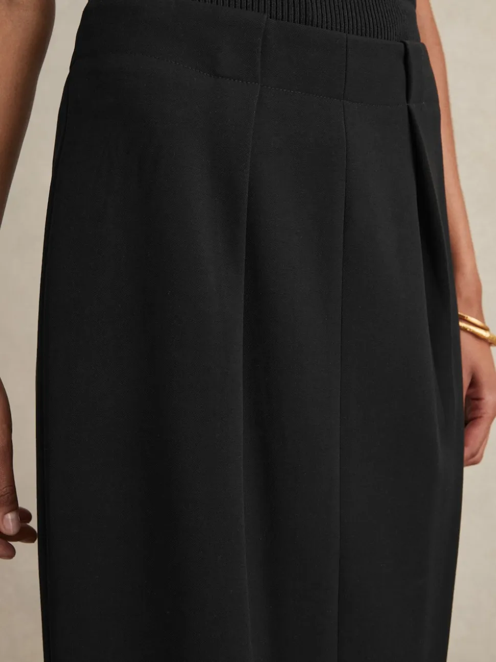 Noir - Jupes crayon Reiss Gabi en crêpe plissée