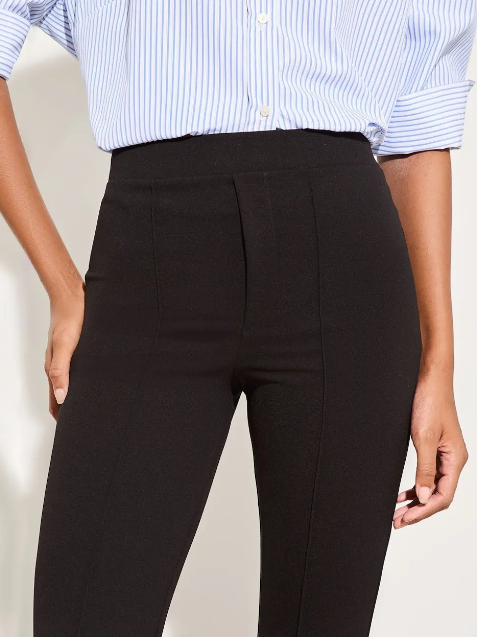 Noir - Lipsy pantalon bootleg taille haute évasé