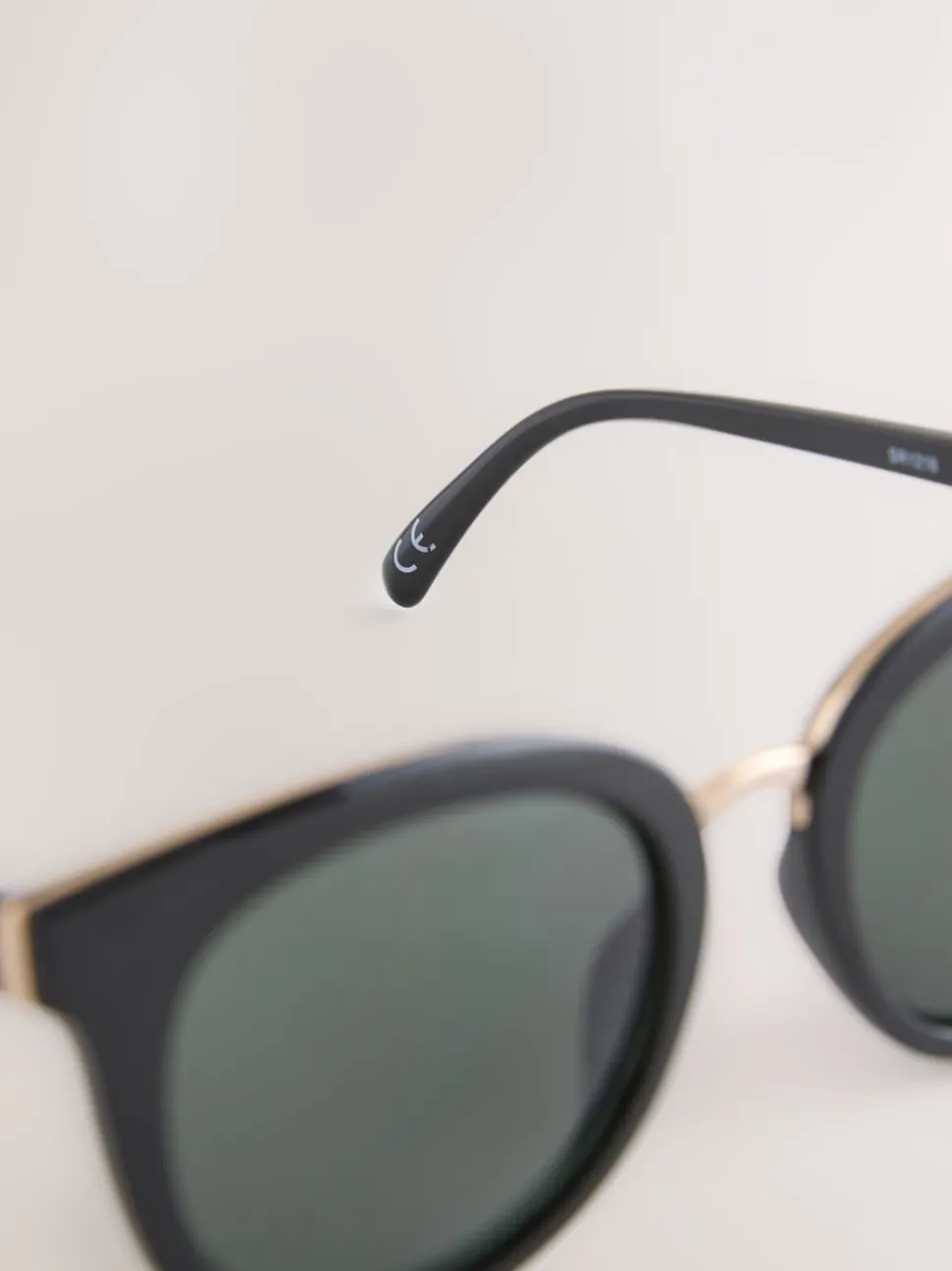 Noir - Lunettes de soleil rondes