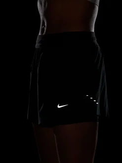 Noir - Nike Shorts de course Swift Dri-FIT Milieu 2à1