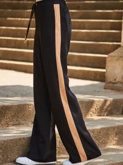 Noir - Pantalon large à rayures latérales Sosandar
