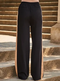 Noir - Pantalon large à rayures latérales Sosandar